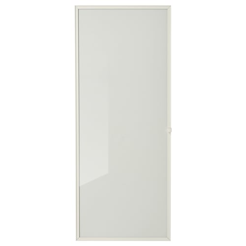 En ikea høgbø-dörr för en billy-bokhylla, med en elegant vit design med klart glas, omgiven av en aluminiumram.