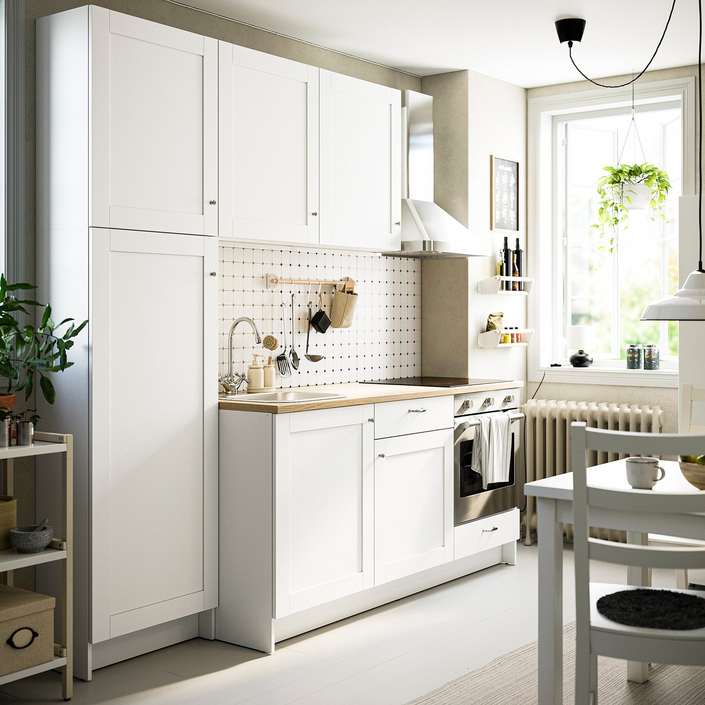 IKEA KNOXHULT kök, vit ram, 240x61x220 cm