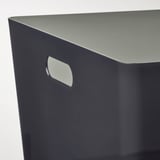 Stor, rejäl förvaringslåda i plast med handtag, en del av KUGGIS-serien, perfekt för att organisera och stapla.