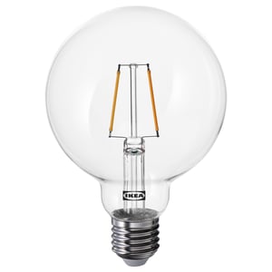 Ikea LUNNOM glödlampa, klarglas, e26 sockel, led, varmvitt ljus, retrodesign.