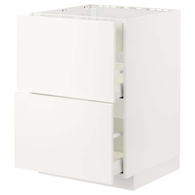 Vitt modernt köksskåp, METOD-serien, med stilren design och släta lådor.