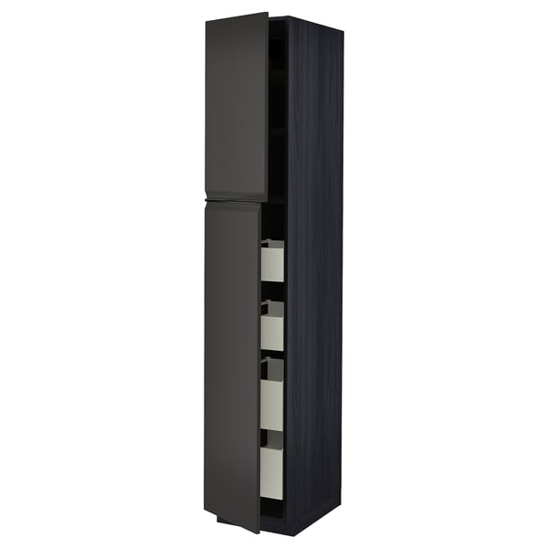 Högt svart ikea METOD köksskåp med öppen lucka, modern design.