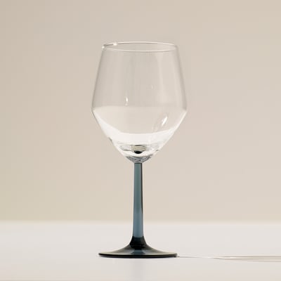 RÖDRÄKA Vinglas, blågrå/klarglas, 50 cl