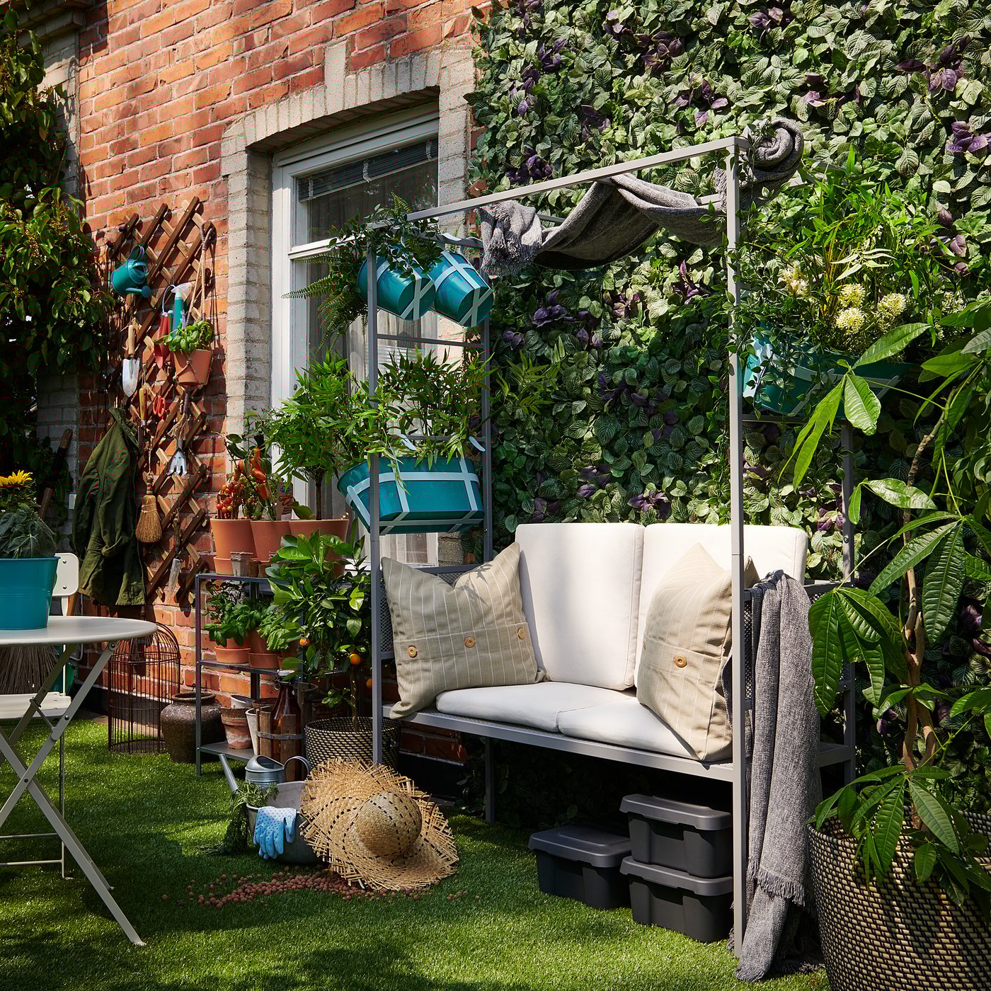 SVANÖ Bänk med spaljé, grå, 119x48 cm - IKEA