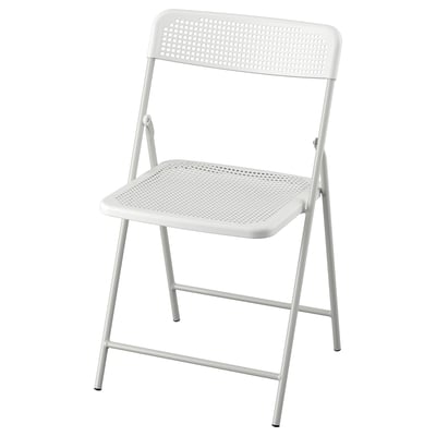 TORPARÖ vit hopfällbar stol, plast och stål, fyrkantiga perforeringar, minimalistisk design.