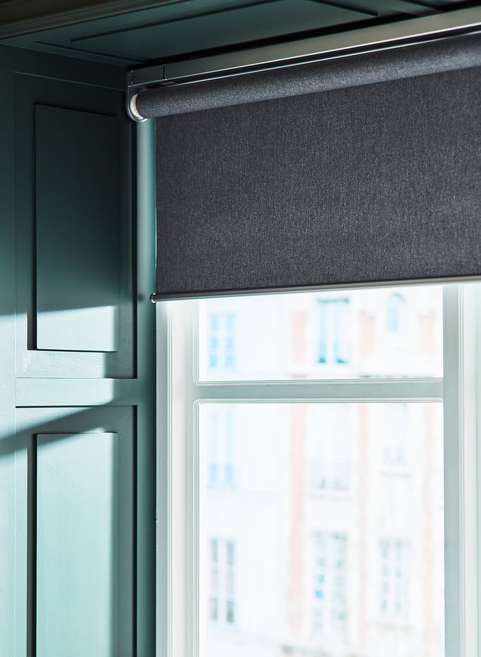 FYRTUR blockout roller blind, smart wireless/batteryoperated grey