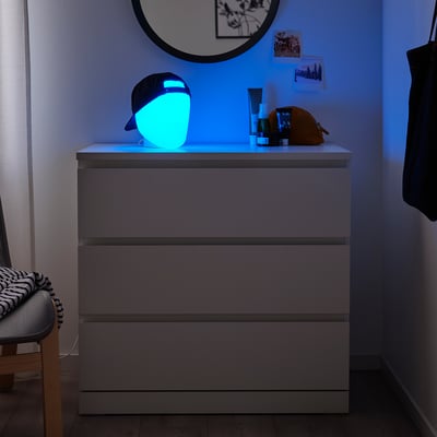 ISKÄRNA LED table lamp, multicolour