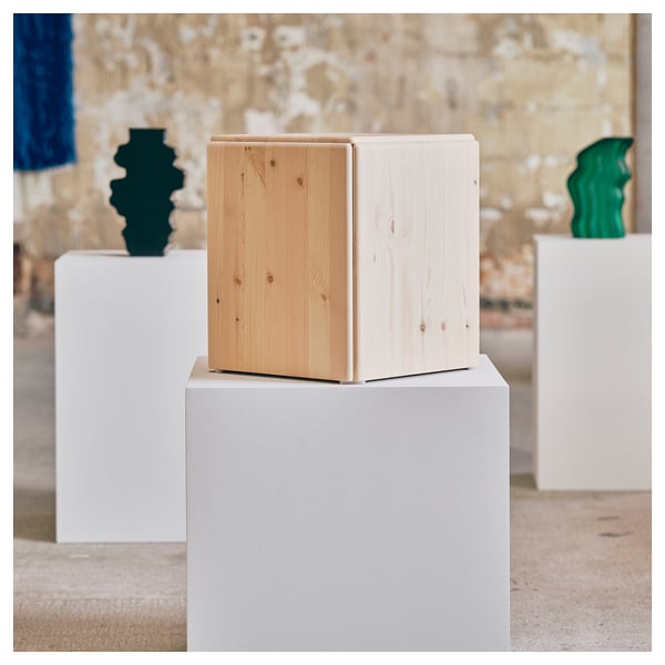 KONSTRUNDA Stool, pine