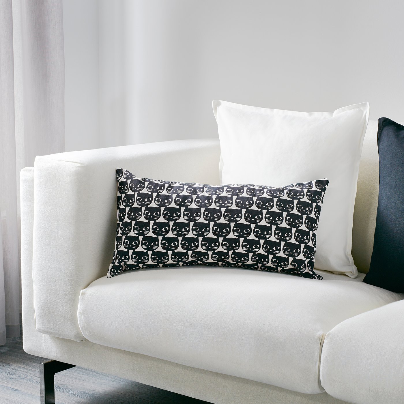 ikea white throw pillows