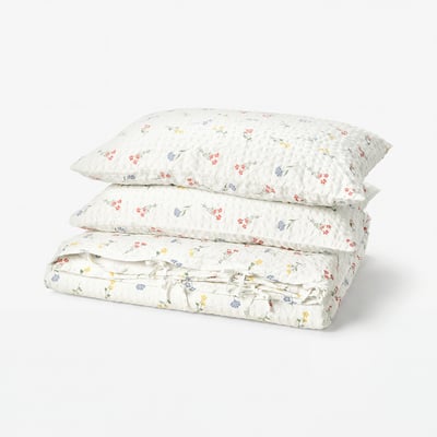 PILDVÄRGMAL Duvet cover and 2 pillowcases, white/floral pattern, 200x200/50x80 cm