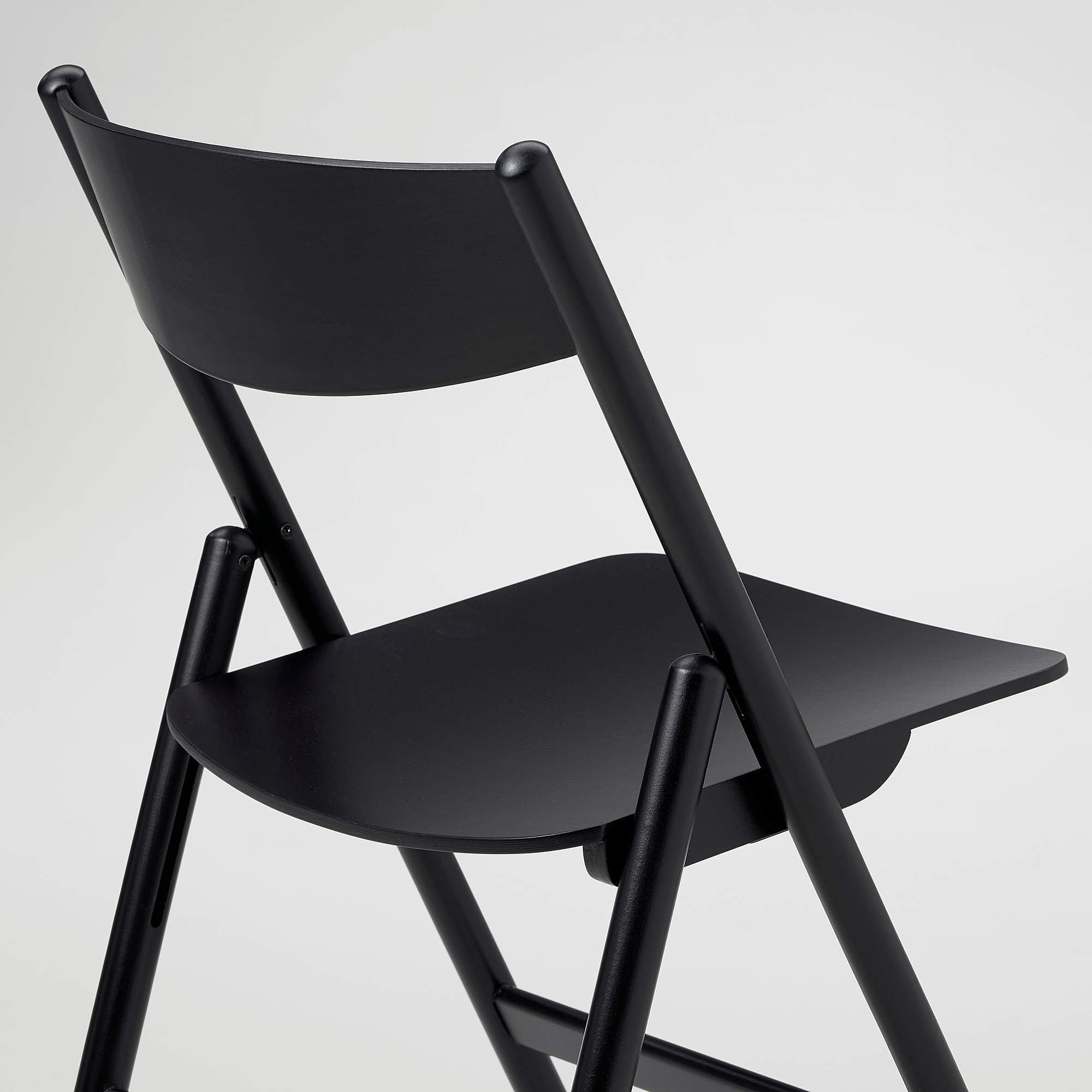 RÅVAROR Folding chair, black IKEA