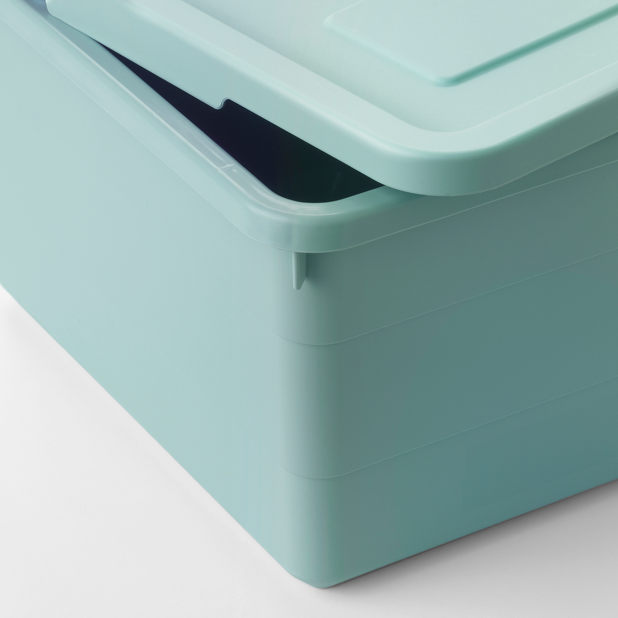 SOCKERBIT Storage box with lid, light blue, 19x26x15 cm