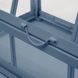 Bližnji posnetek rastlinskih stojal ÅKERBÄR Robusten, prašno lakiran kovinski okvir in varen zapah.