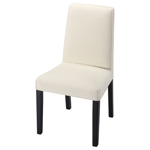 Stol IKEA BERGMUND v bež barvi s prevleko iz recikliranega poliestra in črnimi nogami. Zasnova je sodobna, enostavna in minimalistična.
