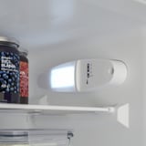 LED luč v hladilniku, osvetljuje vsebino.