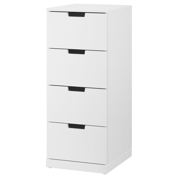 NORDLI bela skrinja, sodoben dizajn, štirje predali, gladki tekači, pritrdilni na steno.