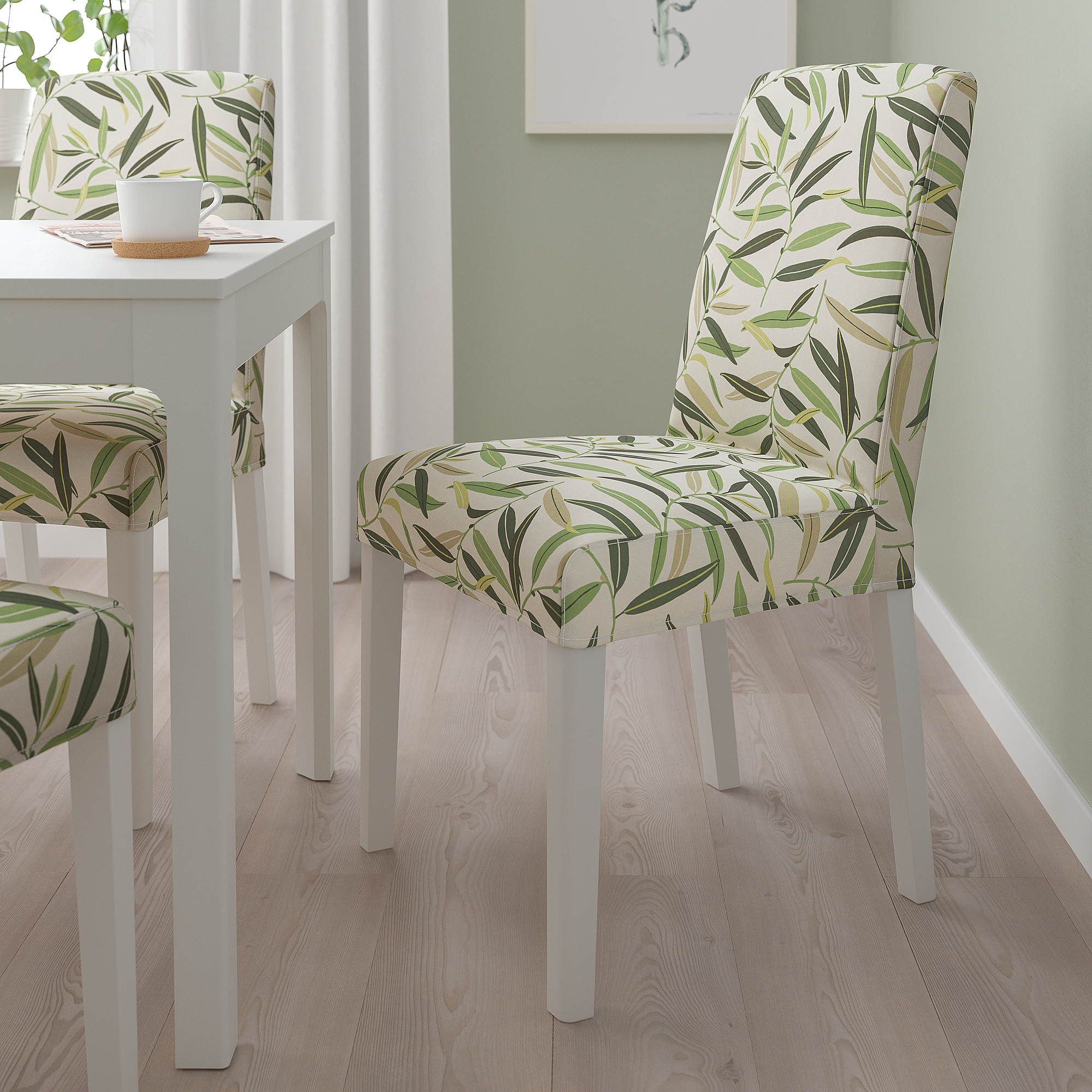 BERGMUND Chair, white/Fågelfors multicolour