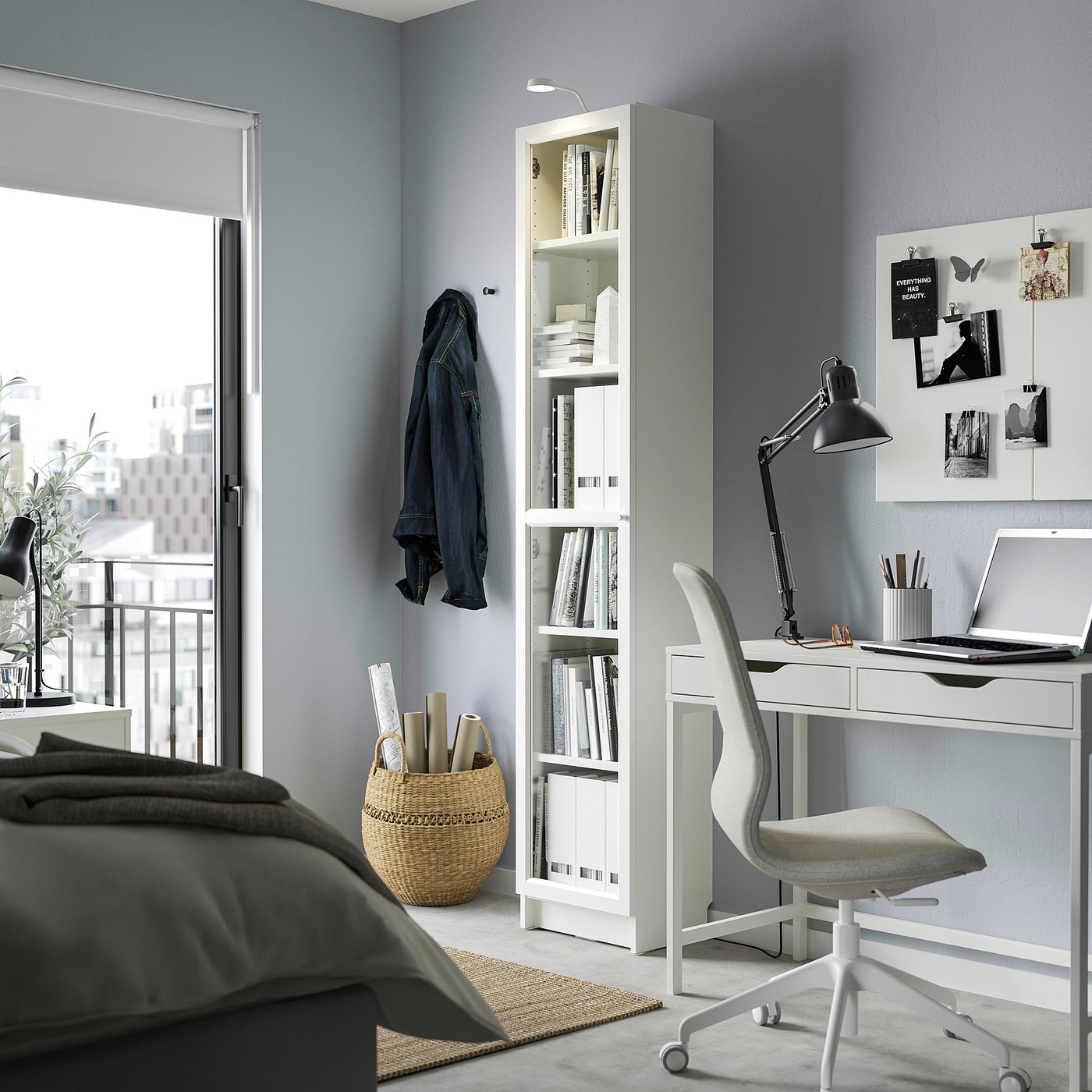 BILLY / OXBERG bookcase with glass door, white/glass, 40x30x202 cm — picture 4