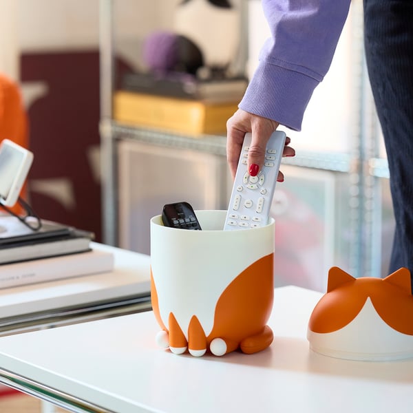 GREJSIMOJS Storage with lid, cat-shaped orange/white