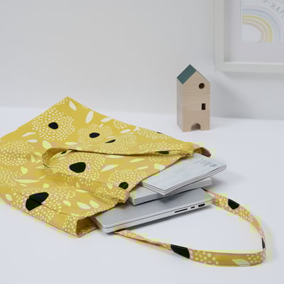 EFTERTRÄDA เอฟเตอร์แทรดา กระเป๋าผ้า, เหลือง