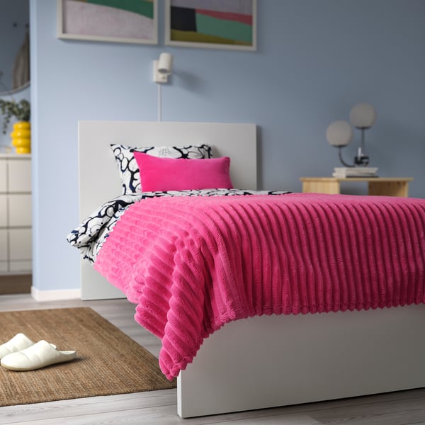 GULLSTRÅLE กุลล์สตรอเล ผ้าคลุมเตียง, ชมพูสด, 150x250 ซม.