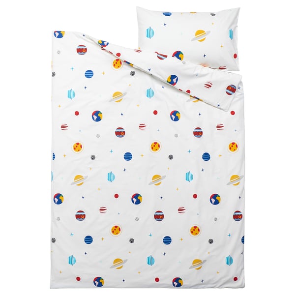 Kids white duvet & pillowcase set, adorned with colourful planets & stars. Made of 80% cotton and 20% viscose.
