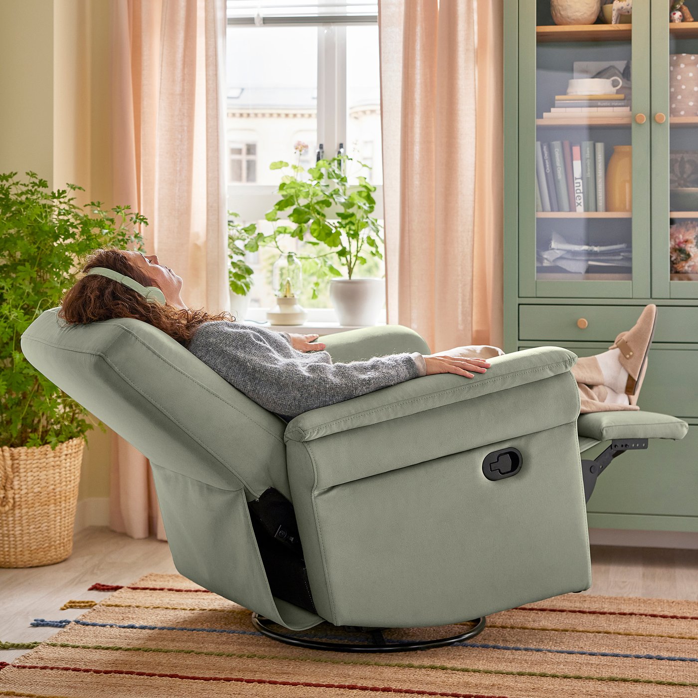 ARNÄSVALL recliner rocker and swivel armchair, Hakebo gray-green