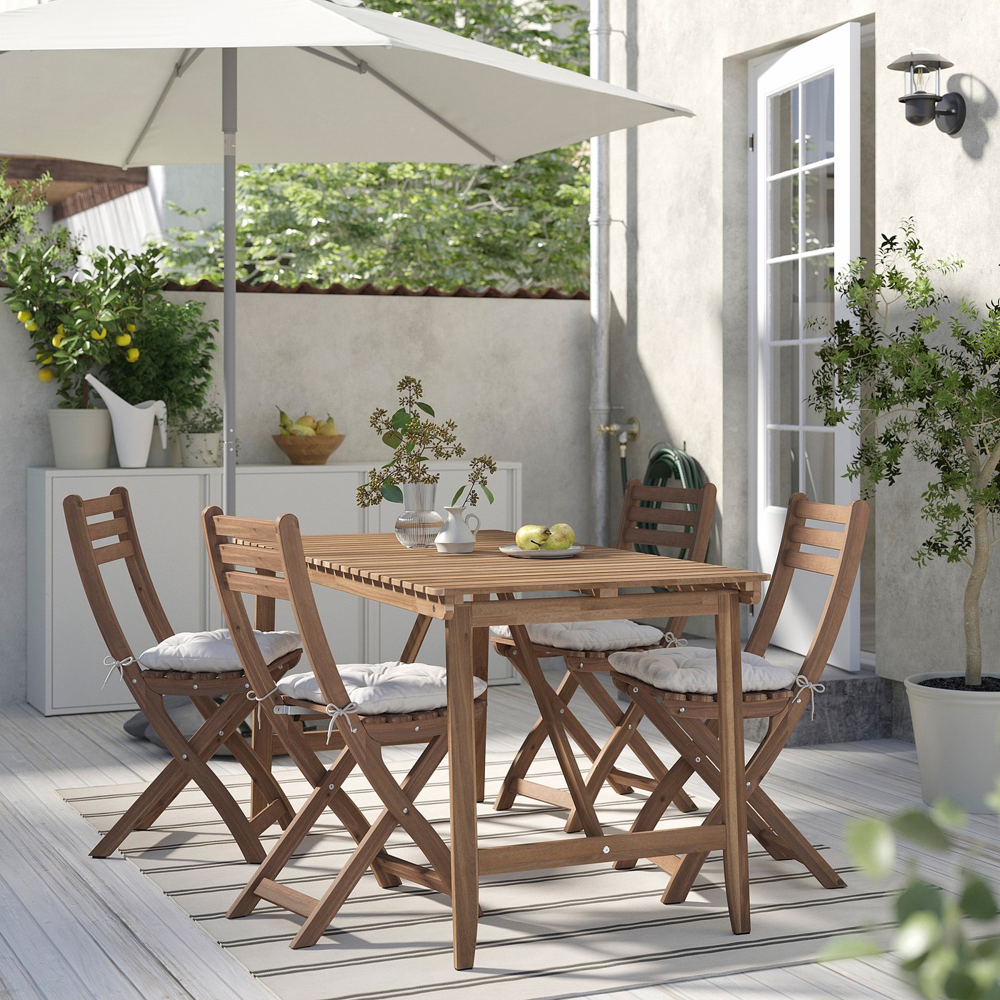 Table and 4 folding chairs, outdoor, dark brown/Kuddarna light grey-beige 2