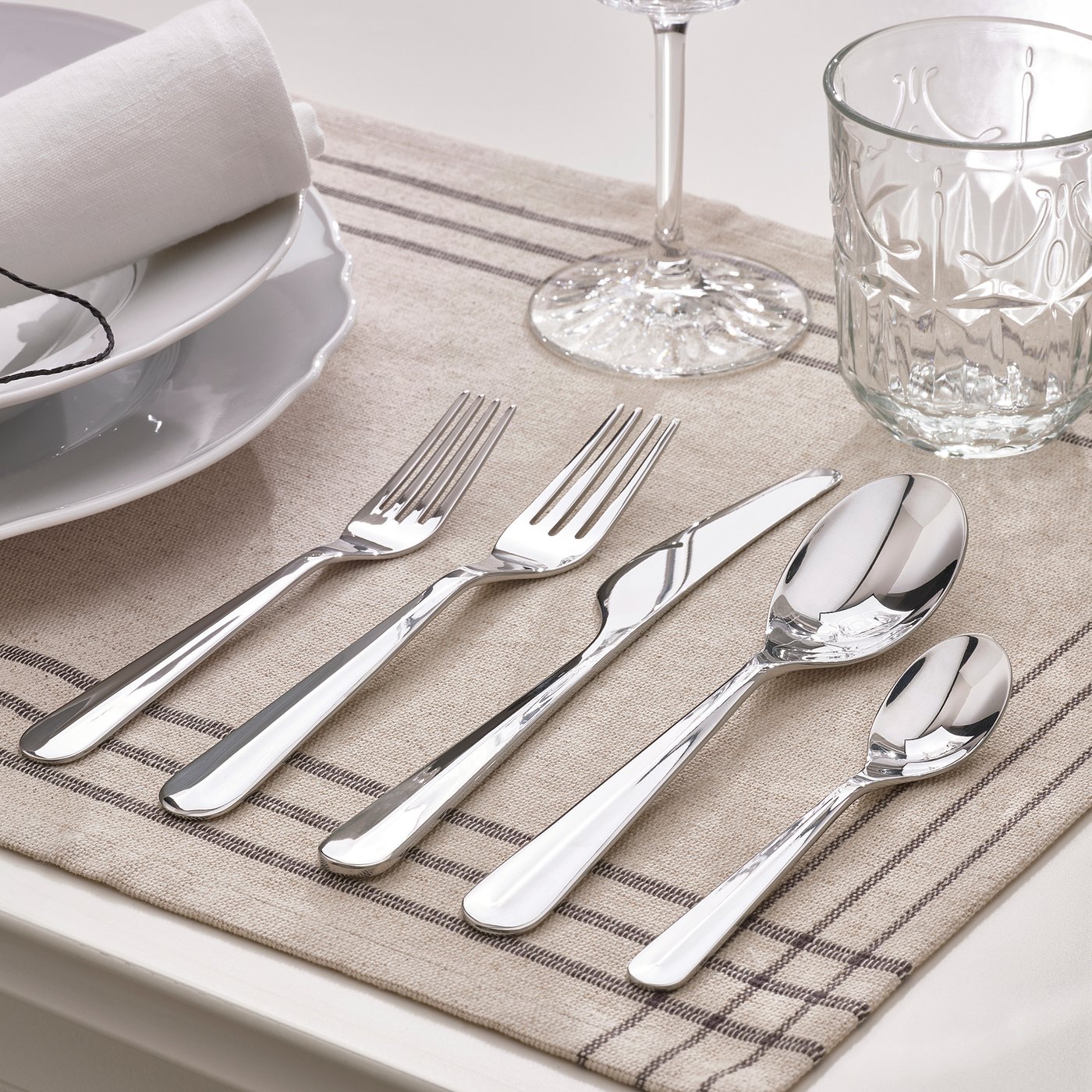 20-piece flatware set, stainless steel 3