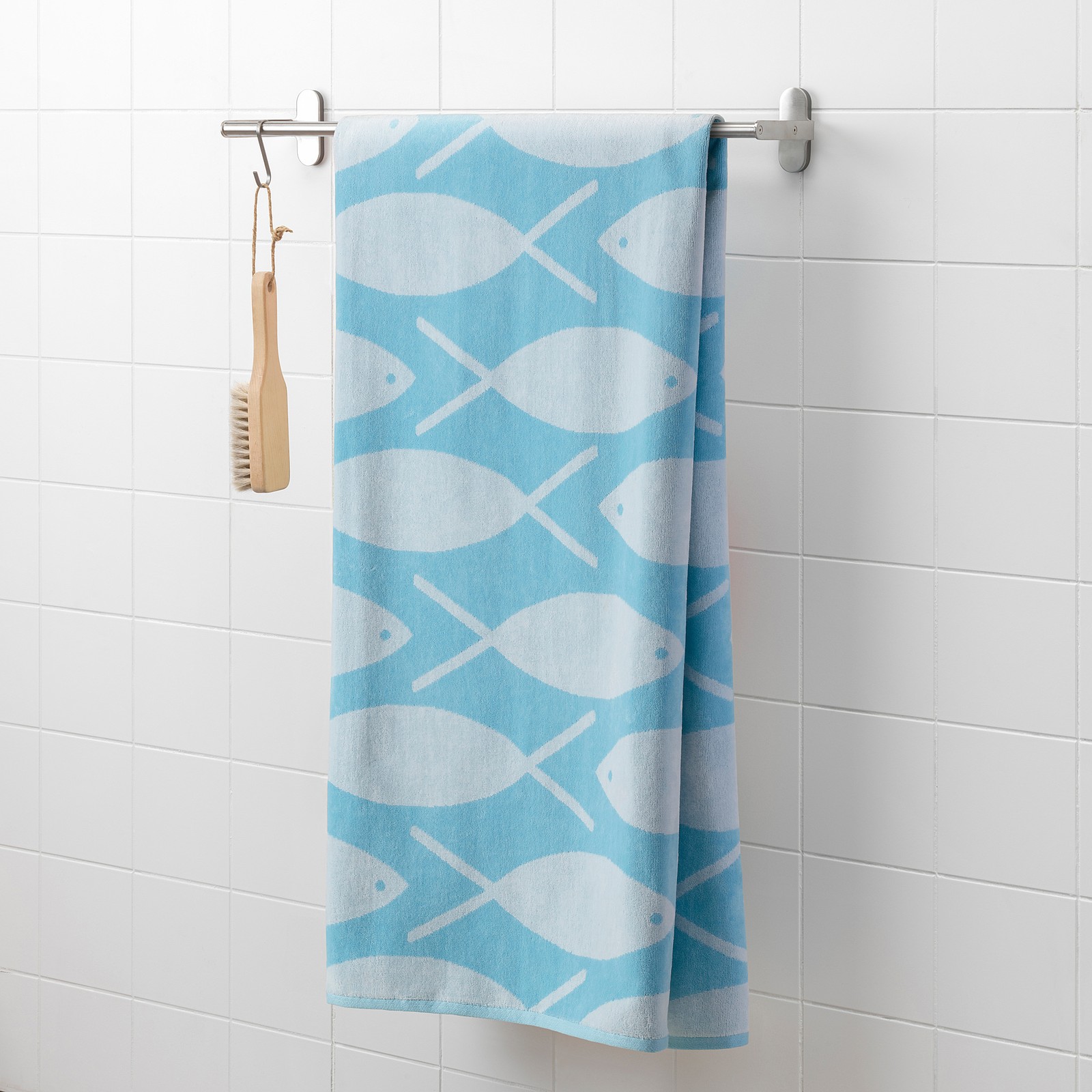 BEDYRA Beach towel, fish blue, 40x71" IKEA