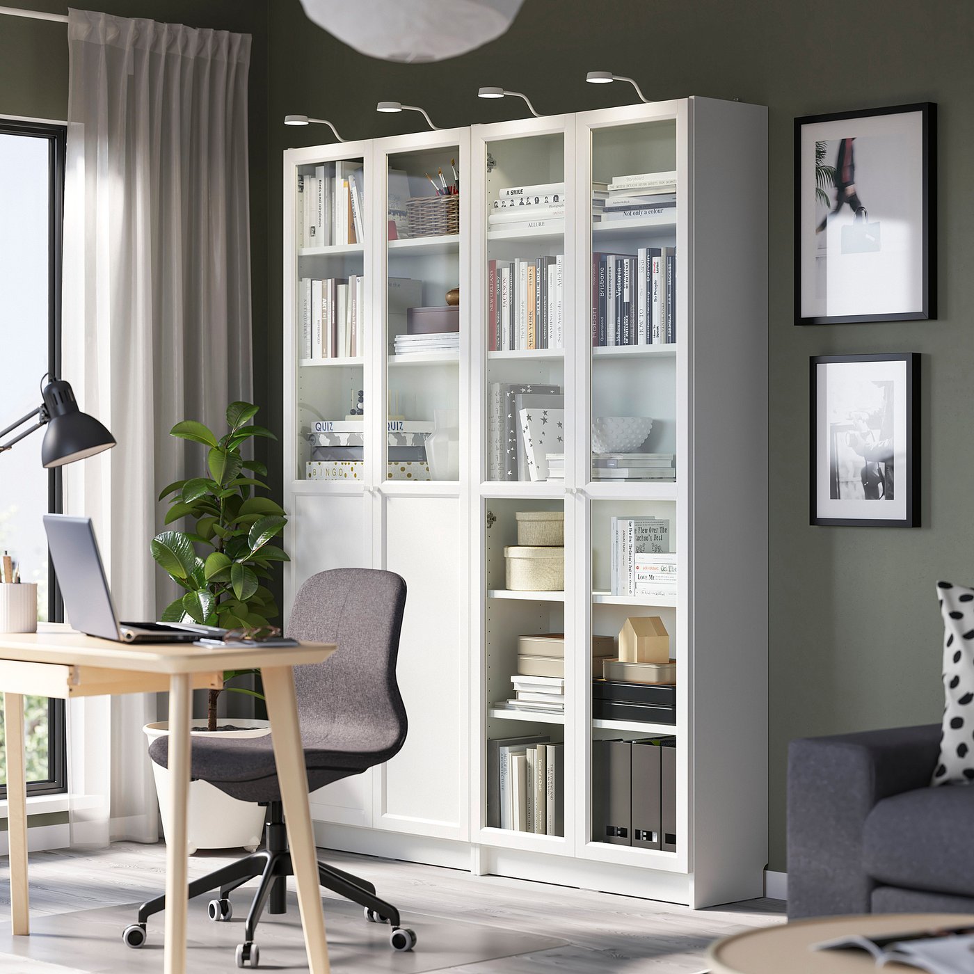 BILLY / OXBERG bookcase with panel/glass doors, white/glass