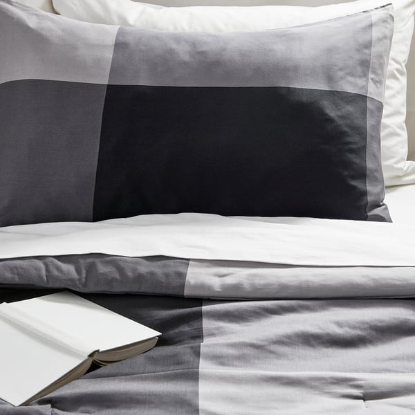 BRUNKRISSLA Comforter set, black, King