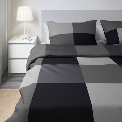 https://www.ikea.com/us/en/images/products/brunkrissla-duvet-cover-and-pillowcase-s-black__0882327_pe634456_s5.jpg?f=xxs