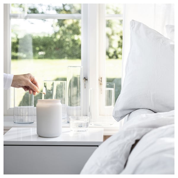 FRAMFÄRD Scented cndl in glass w lid/2 wicks, Fresh linen/white frosted glass, 100 hr