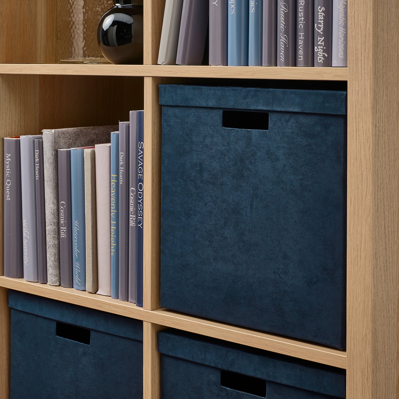 GJÄTTA storage box with lid, velvet dark blue, 12 ½x13 ¾x12 ½