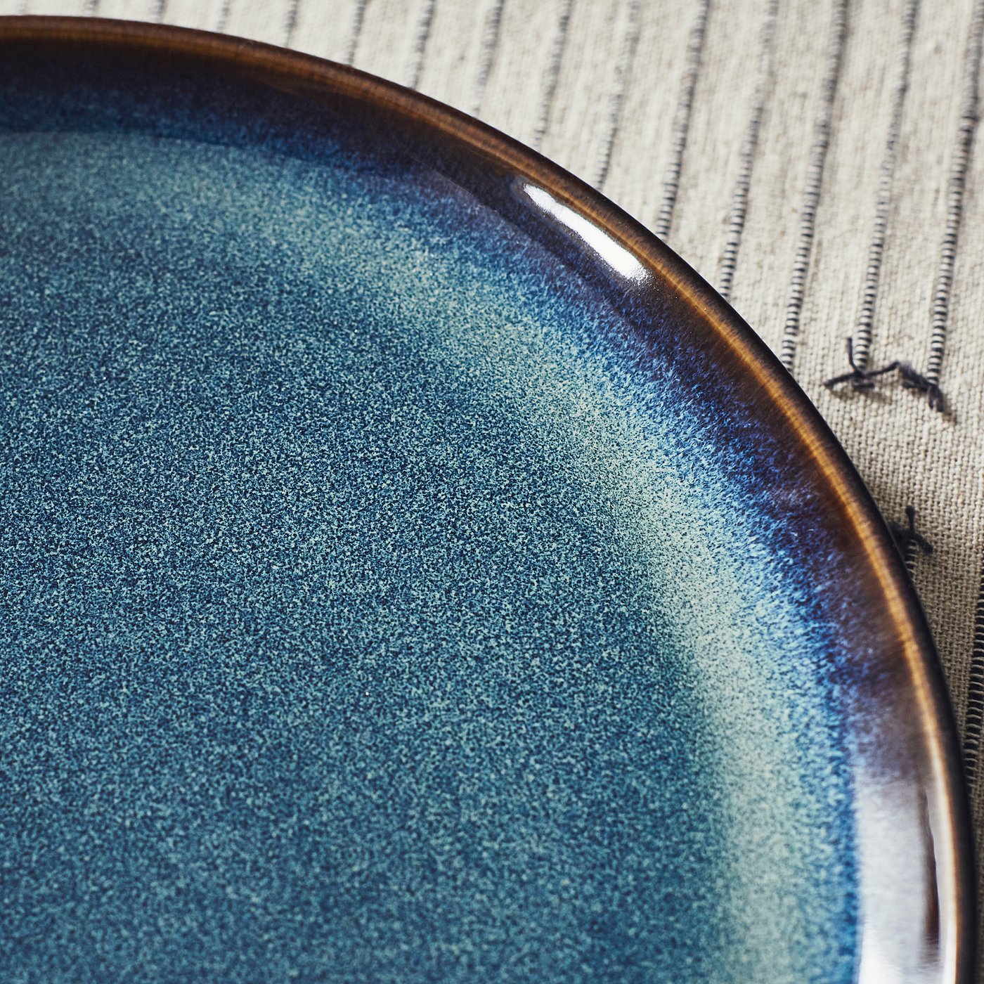 18-piece dinnerware set, blue 3