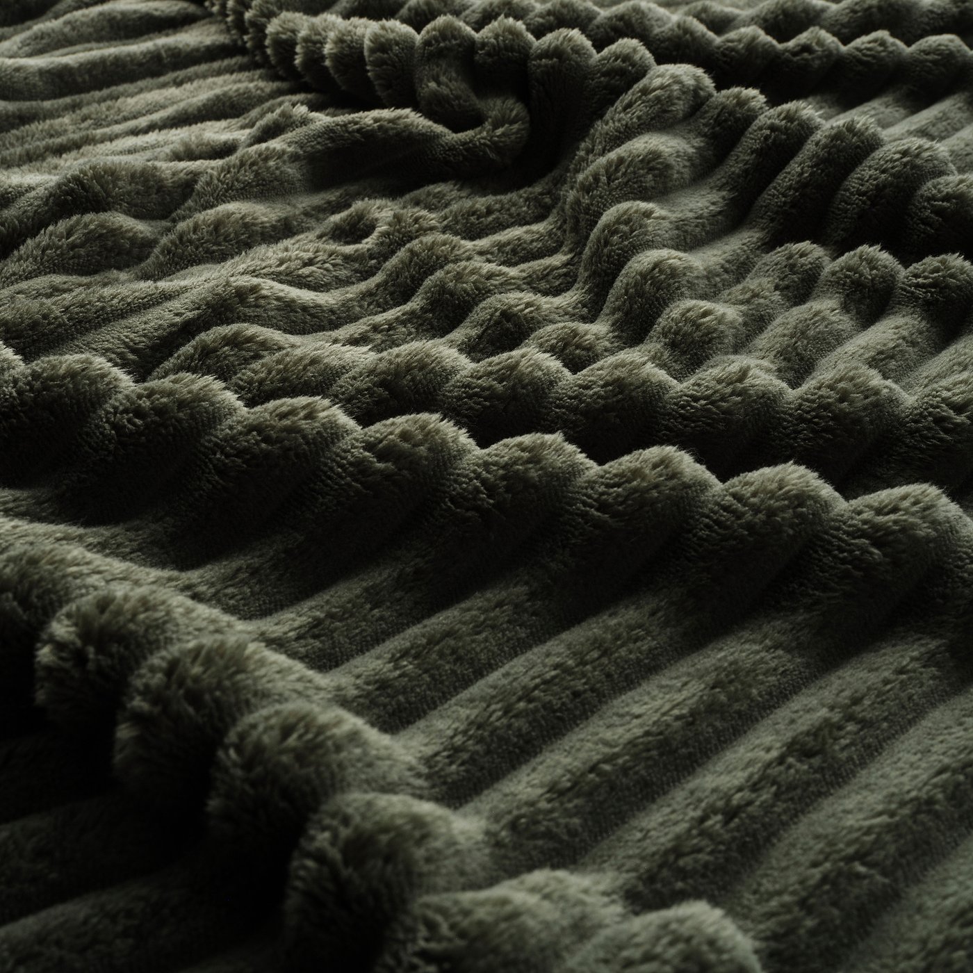 Bedspread, gray-green 2