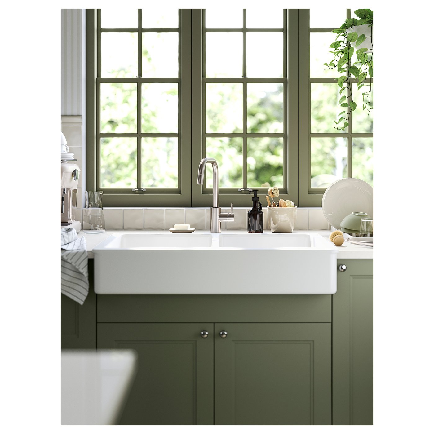 HAVSEN apron front double bowl sink, white, 37x19