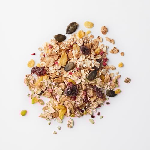 HJÄLTEROLL Muesli, with dried berries, 14 oz IKEA