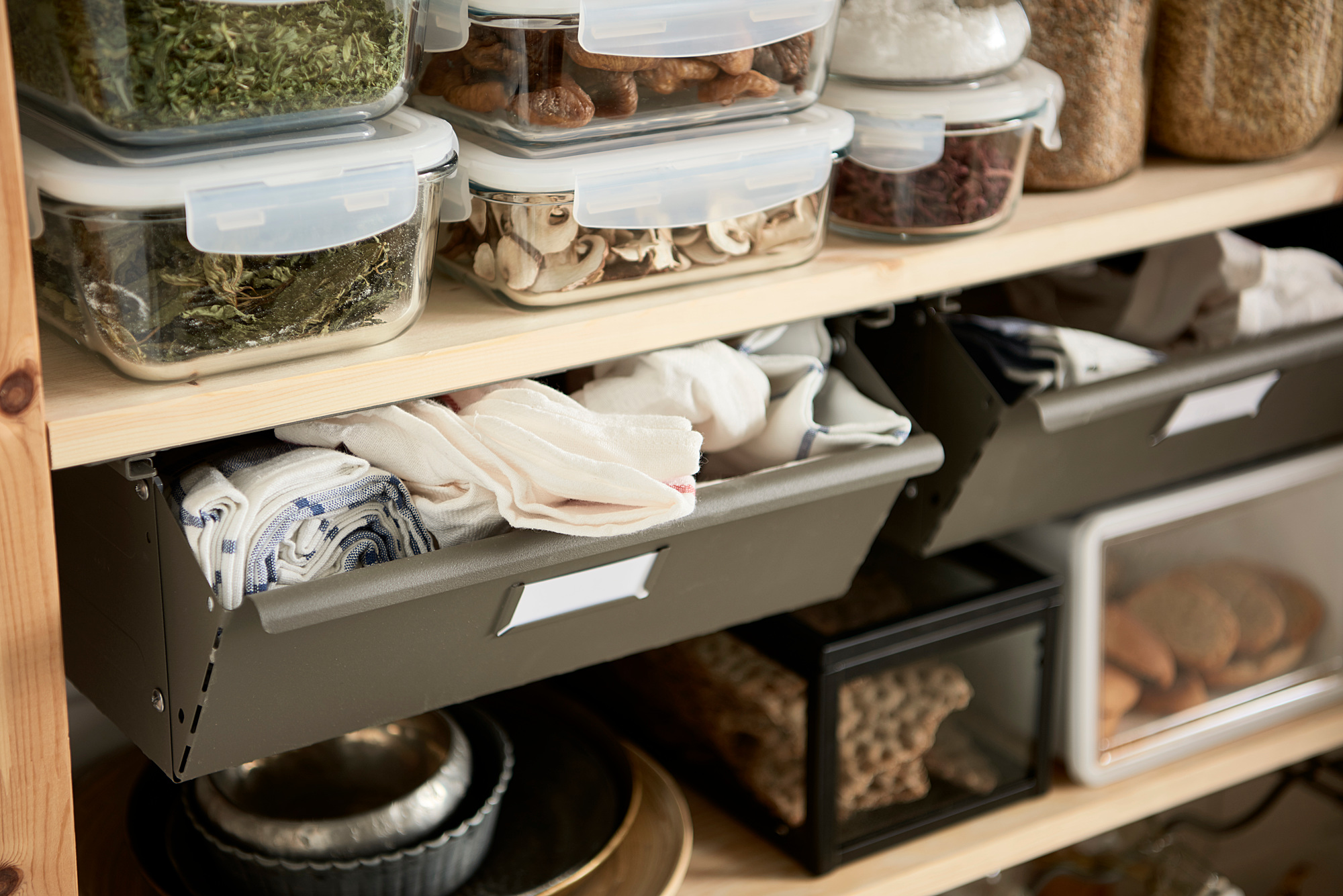 IVAR 2 section storage unit pine/gray mesh IKEA