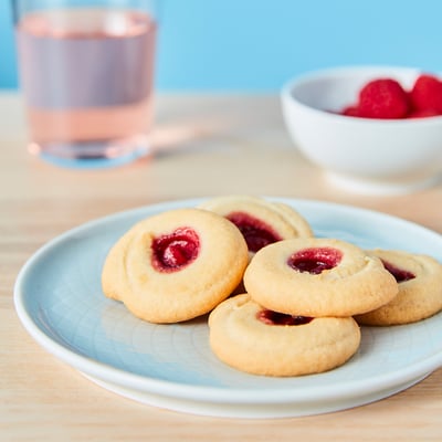 KAFFEREP Cookie with raspberry filling - IKEA