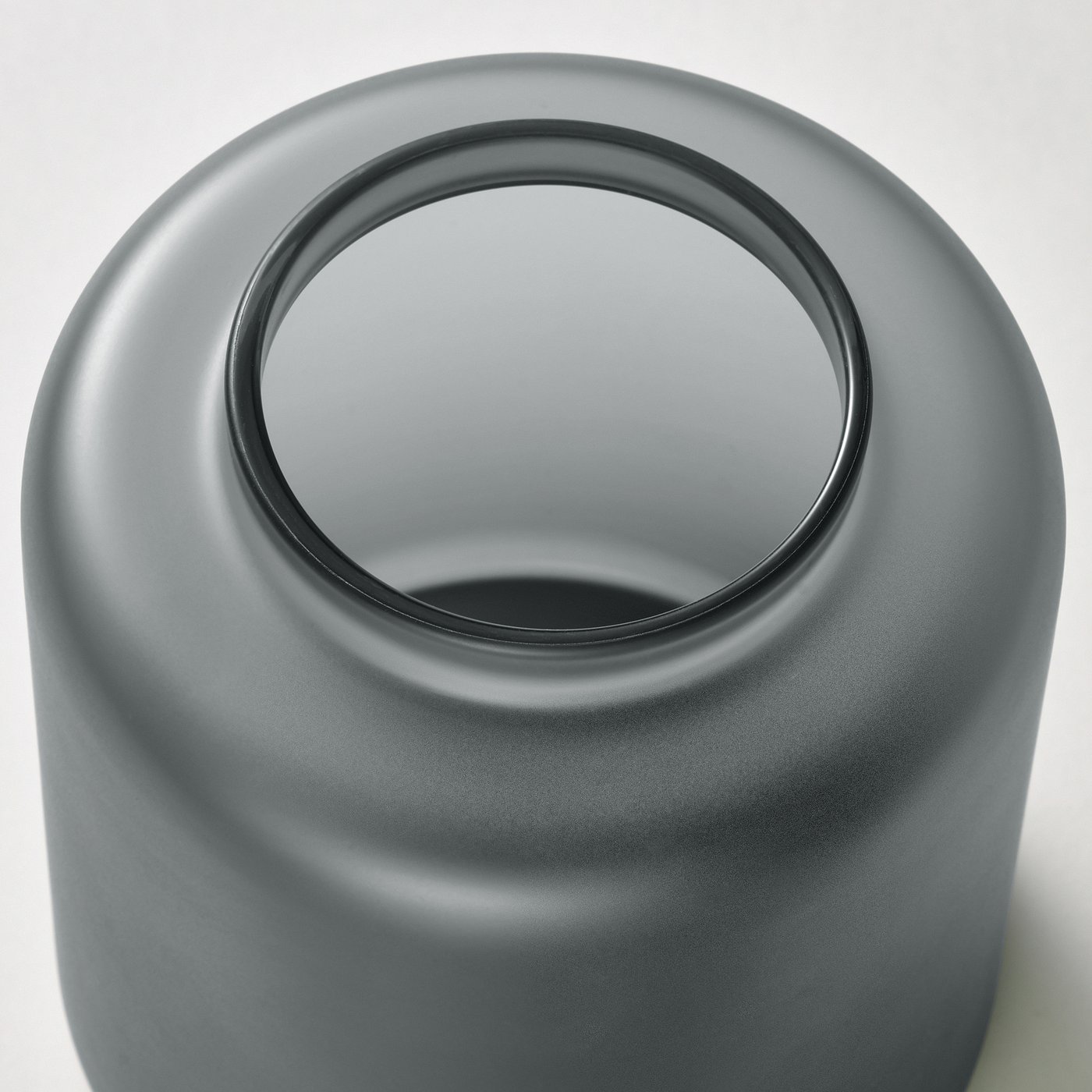 Vase, gray 3