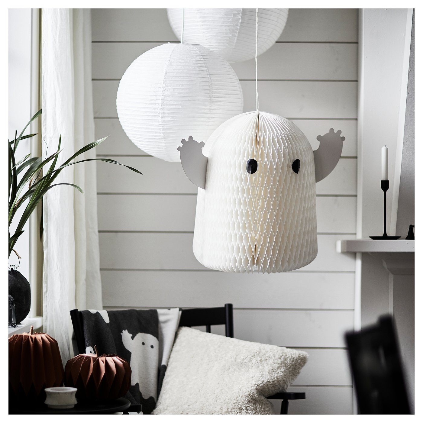 KUSTFYR hanging decoration, ghost white, 20