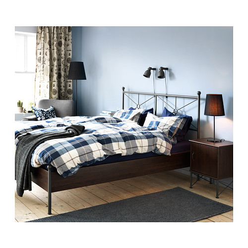 KUSTRUTA Duvet cover and pillowcase(s) IKEA Yarn-dyed; the yarn is dyed before weaving; gives the bedlinens a soft feel.