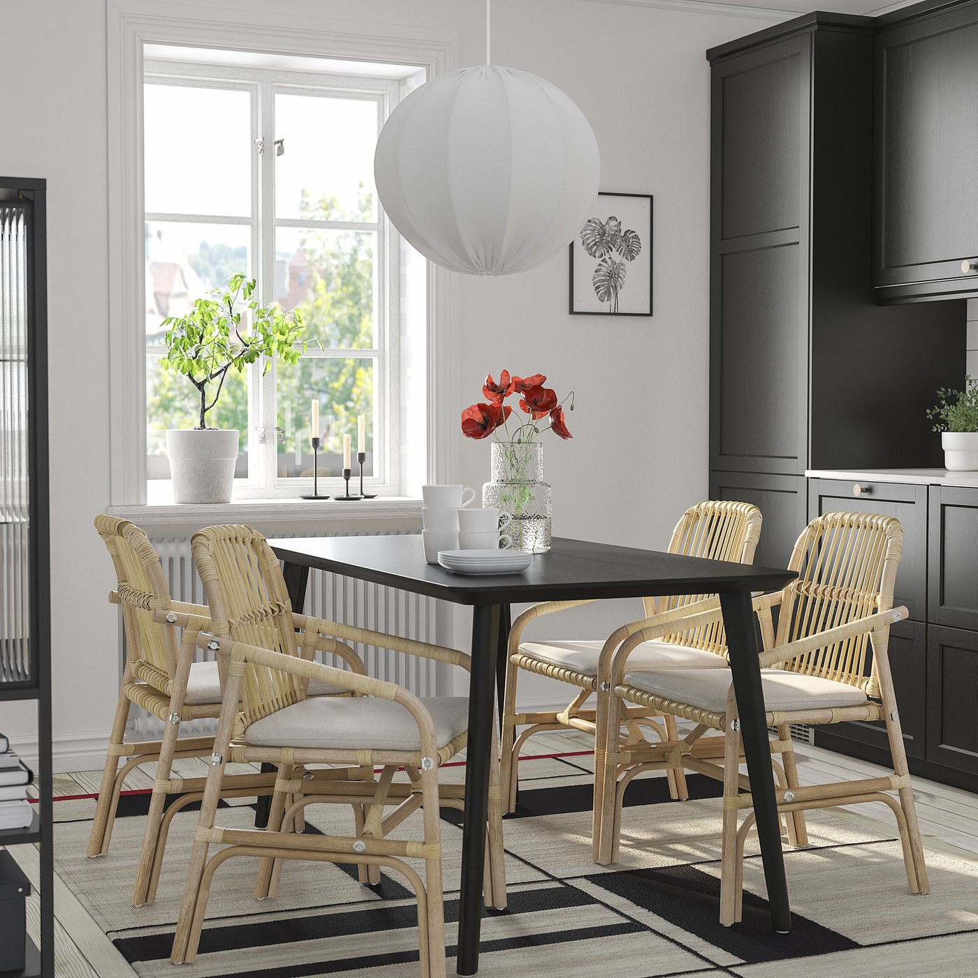 LISABO / SALNÖ table and 4 armchairs, black rattan/Gransel natural