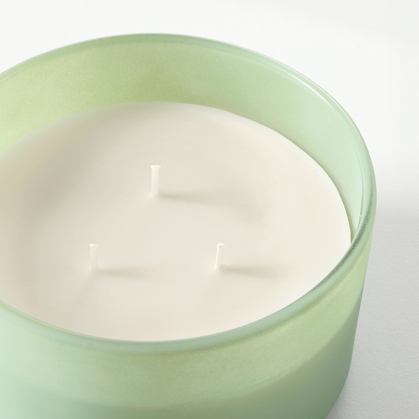 Scented candle in glass, 3 wicks, apple/green 3