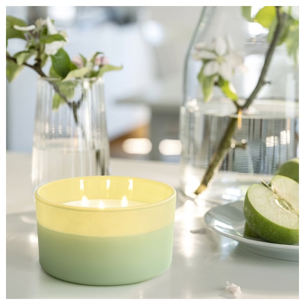 LÖVSKOGSLUND Scented candle in glass, 3 wicks, apple/green, 25 hr