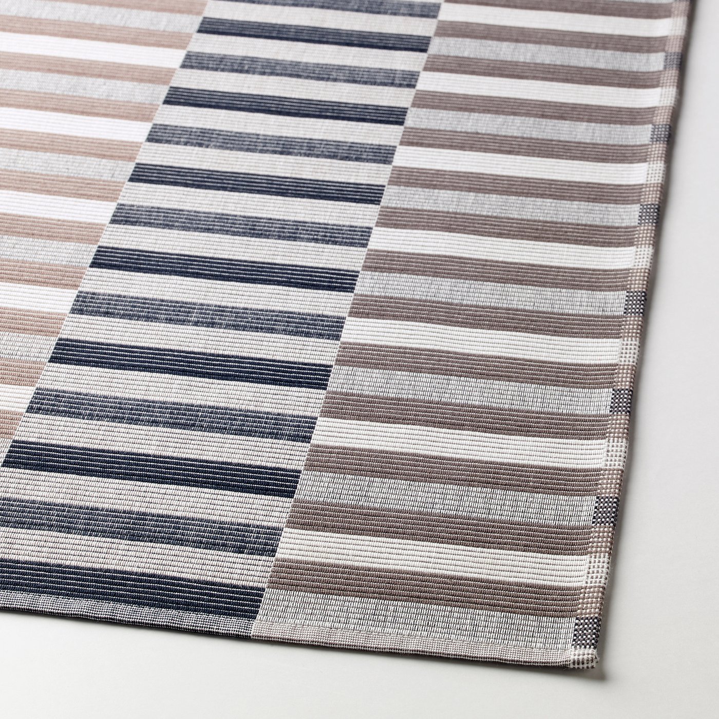 Table Runners Ikea Goddag Stylish Dining Table Runner Kitchen Table Runner Black White Pup10 Home Furniture Diy