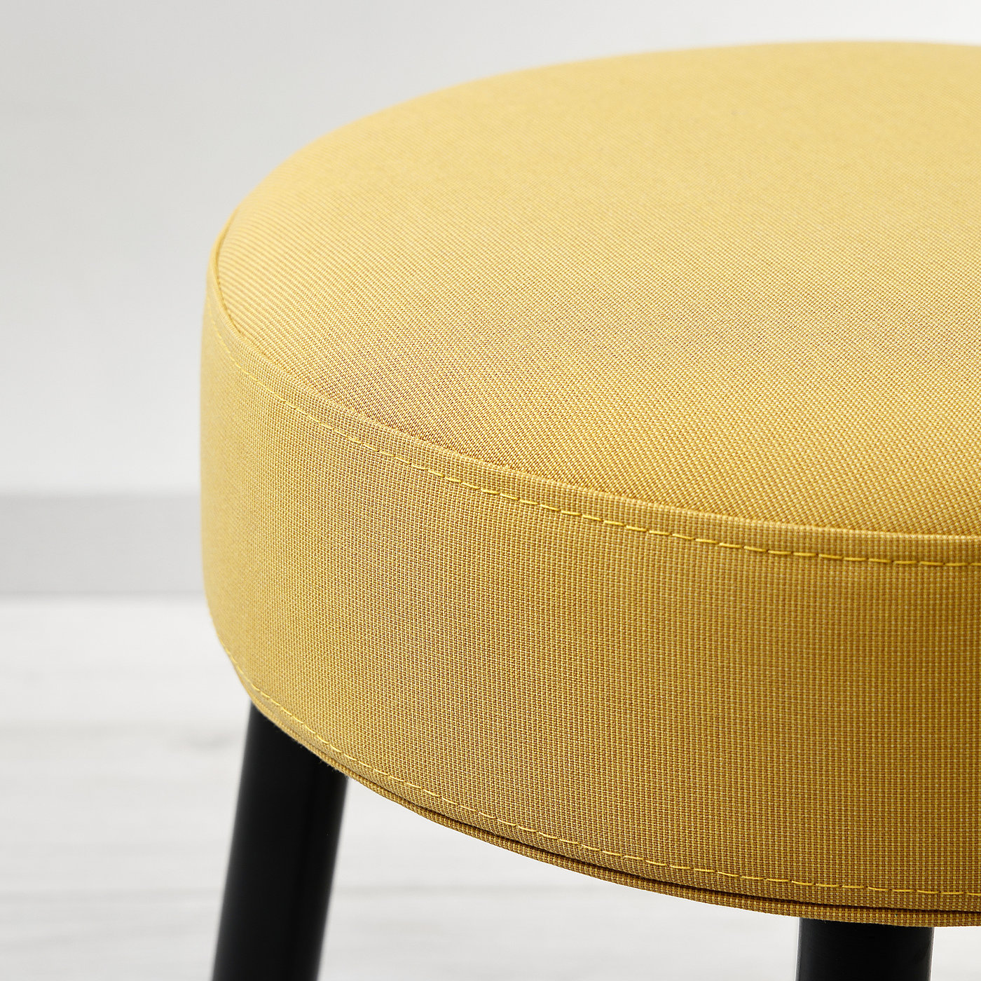 MÖRTFORS pouf, Diseröd dark yellow, 181/2x181/2