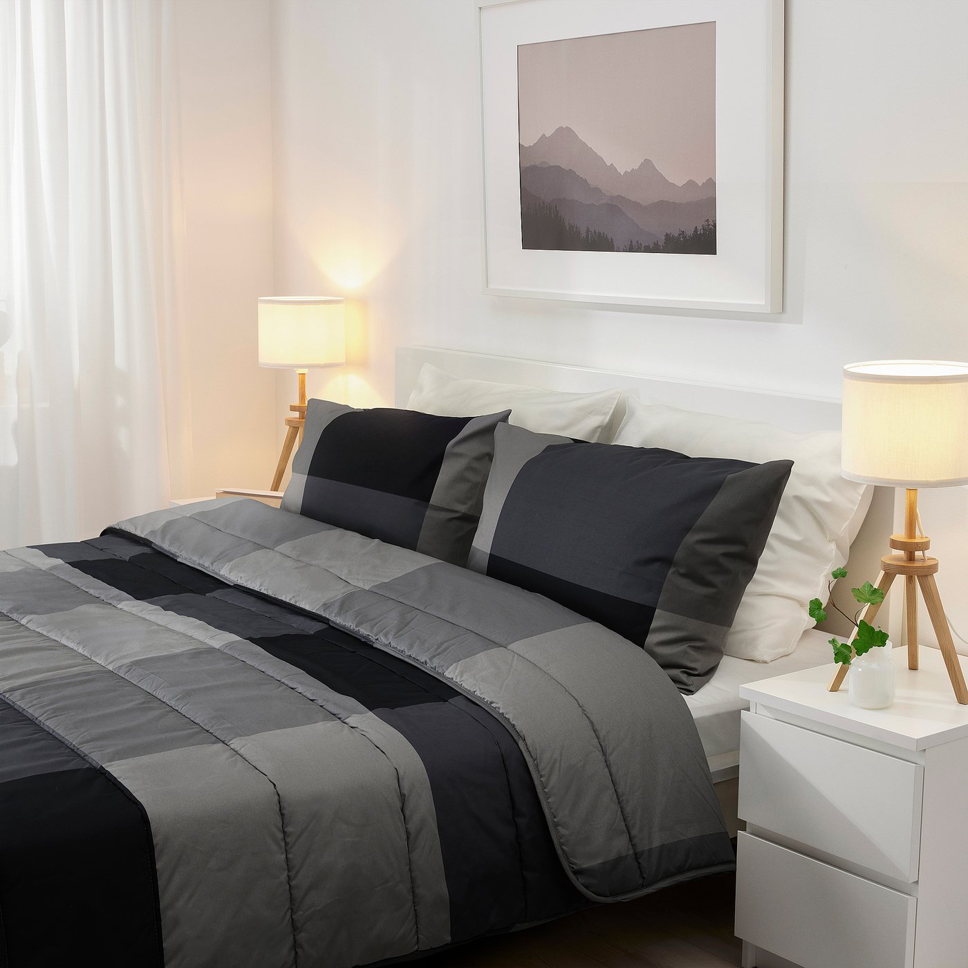 Black And Grey Comforter